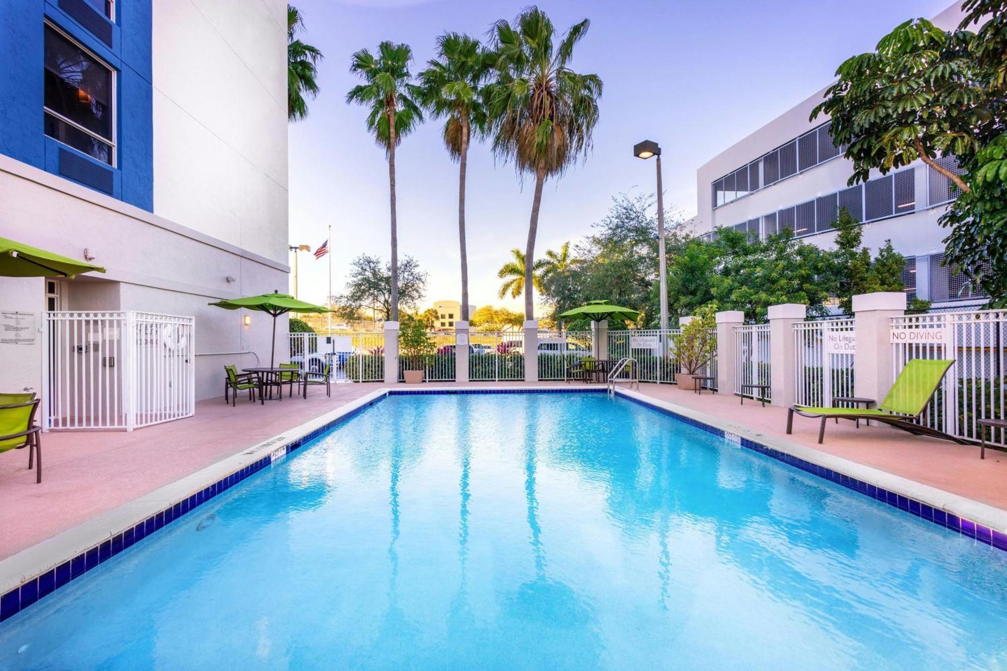 Springhill Suites By Marriott Miami Airport South Blue Lagoon Area Miami Springs Kültér fotó